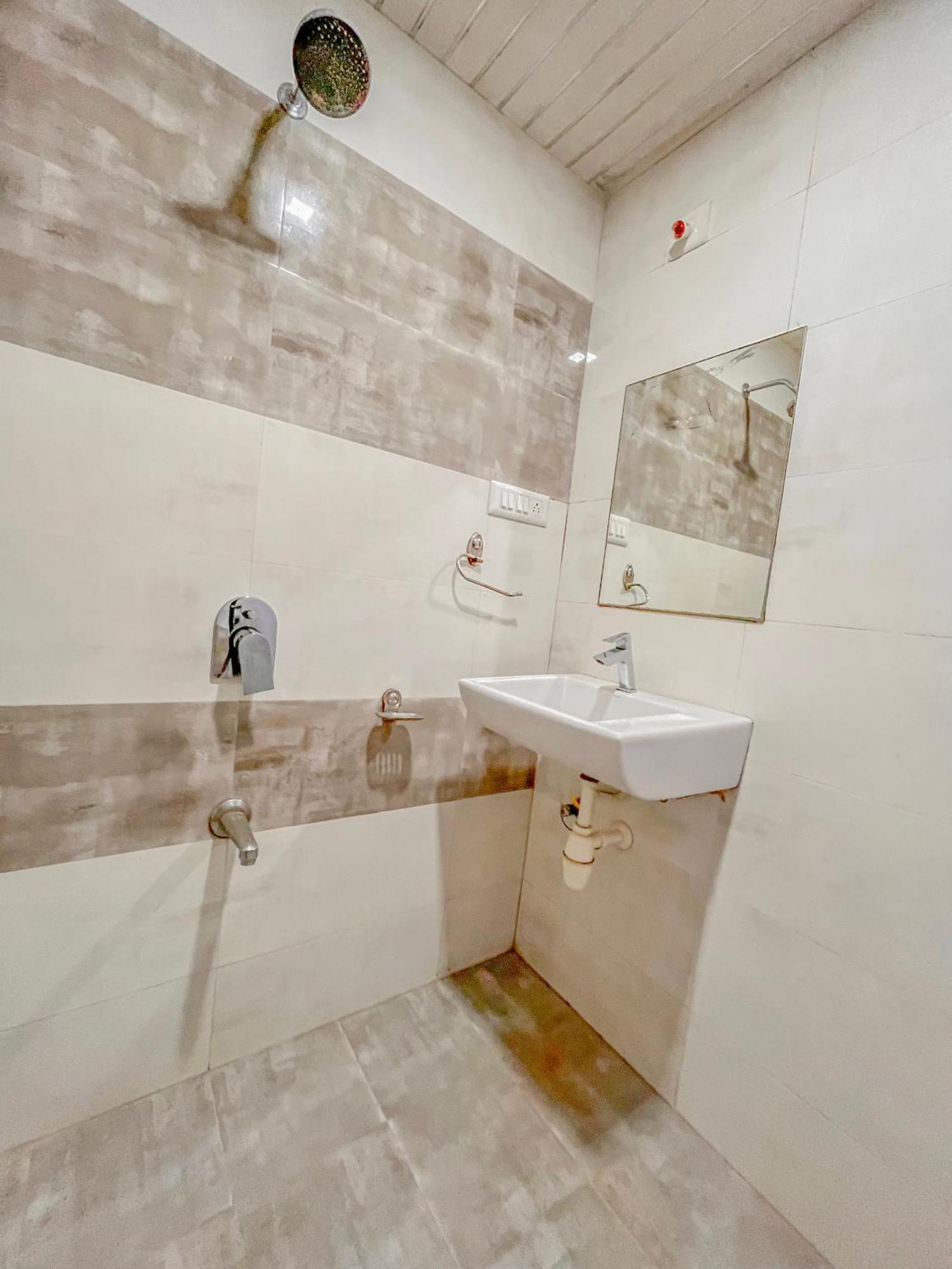 Stayguru Park View Residency بهوي المظهر الخارجي الصورة